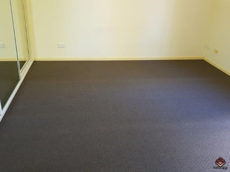 18 Doyalson Place, Helensvale QLD 4212