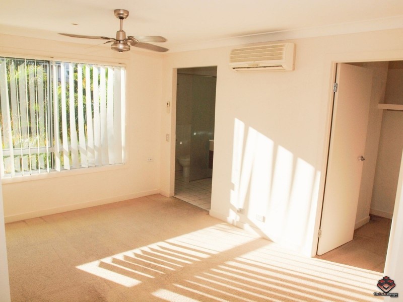 19 Carina Peak Drive, Varsity Lakes QLD 4227