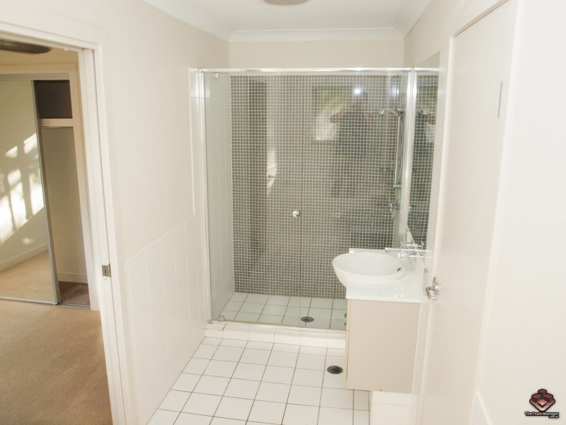 19 Carina Peak Drive, Varsity Lakes QLD 4227