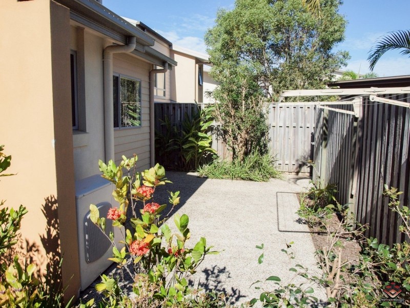 19 Carina Peak Drive, Varsity Lakes QLD 4227