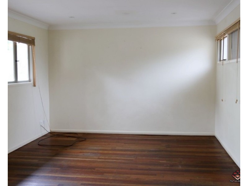 15 Chorlton Street, East Brisbane QLD 4169