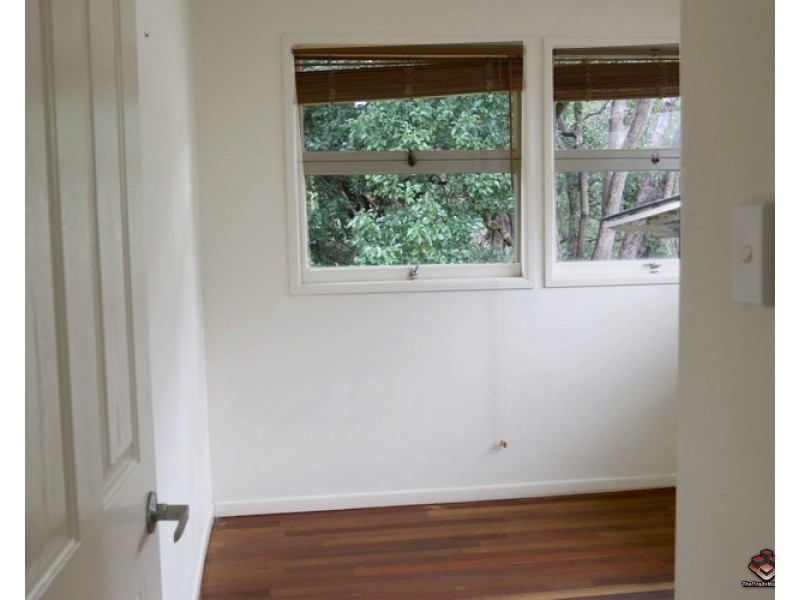 15 Chorlton Street, East Brisbane QLD 4169