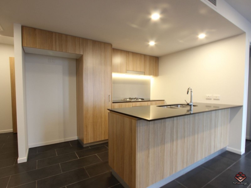 711/125 Station Road, Indooroopilly QLD 4068