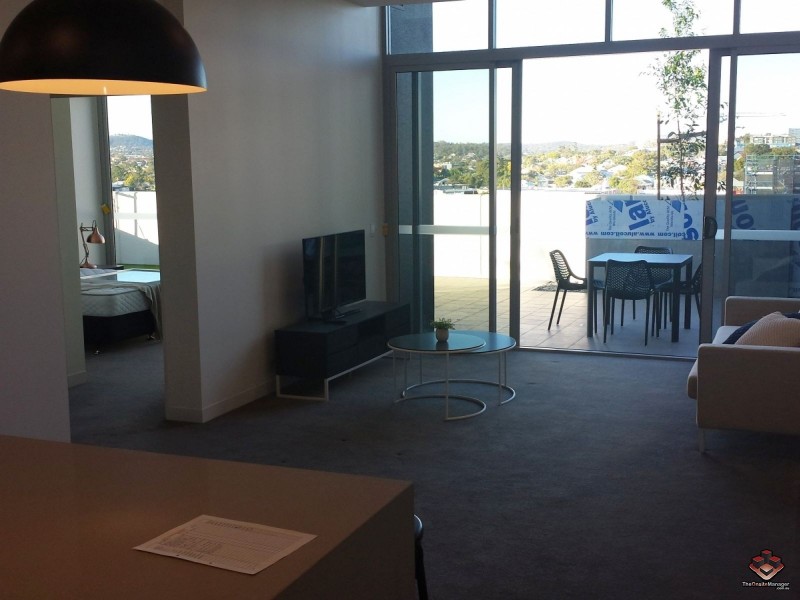 855 Stanley Street, Woolloongabba QLD 4102