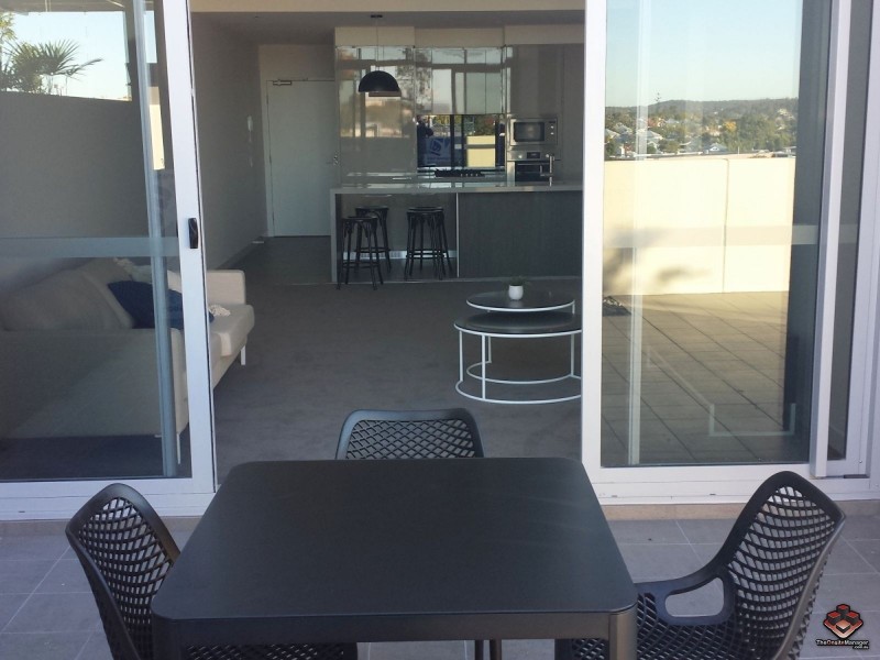 855 Stanley Street, Woolloongabba QLD 4102