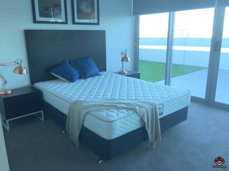 855 Stanley Street, Woolloongabba QLD 4102