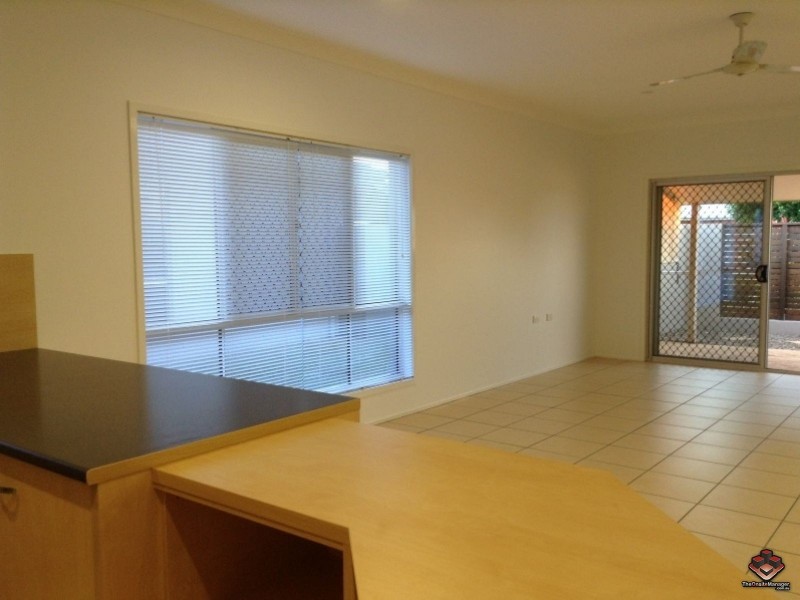 2 Grand Parade, Parrearra QLD 4575