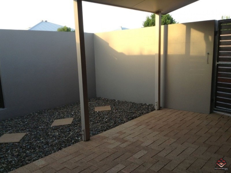 2 Grand Parade, Parrearra QLD 4575