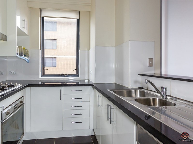 151/8-12 Thomas Street, Waitara NSW 2077