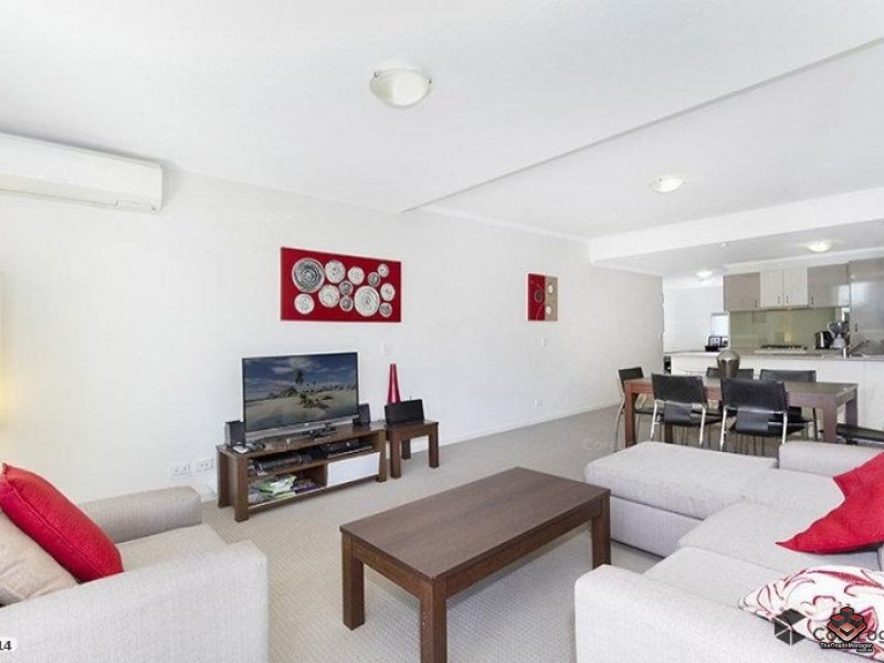 24 Allwood Street, Indooroopilly QLD 4068