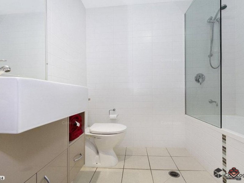 24 Allwood Street, Indooroopilly QLD 4068