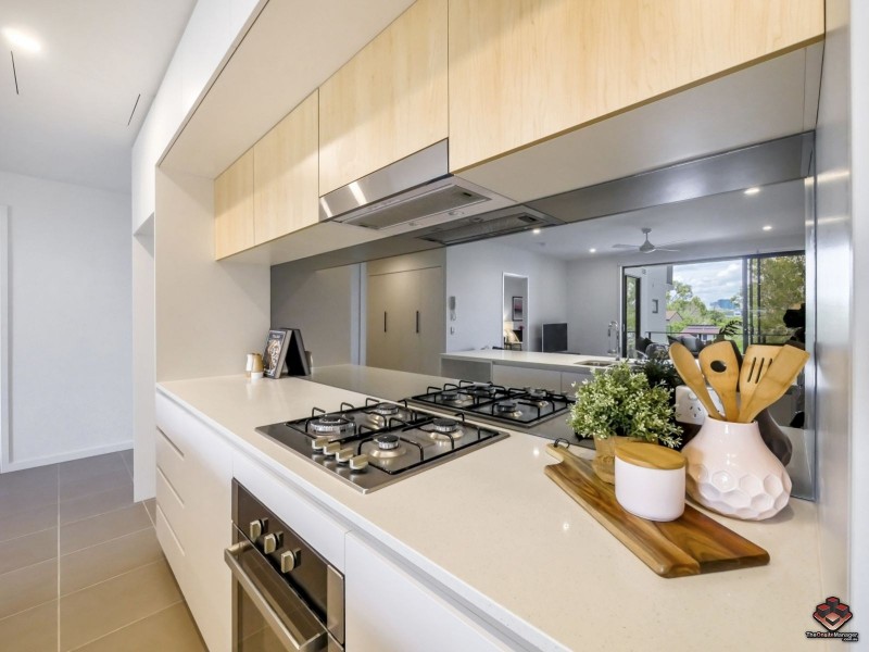 52 Grantson Street, Windsor QLD 4030