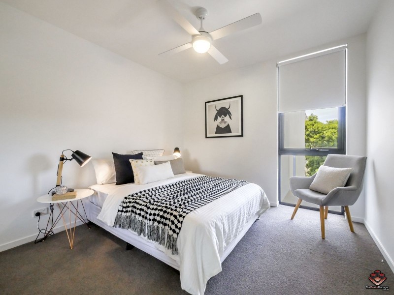 52 Grantson Street, Windsor QLD 4030