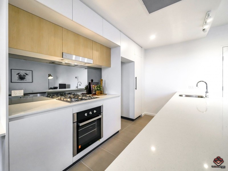 52 Grantson Street, Windsor QLD 4030