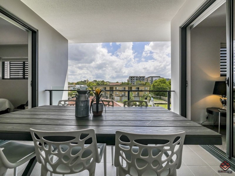 52 Grantson Street, Windsor QLD 4030