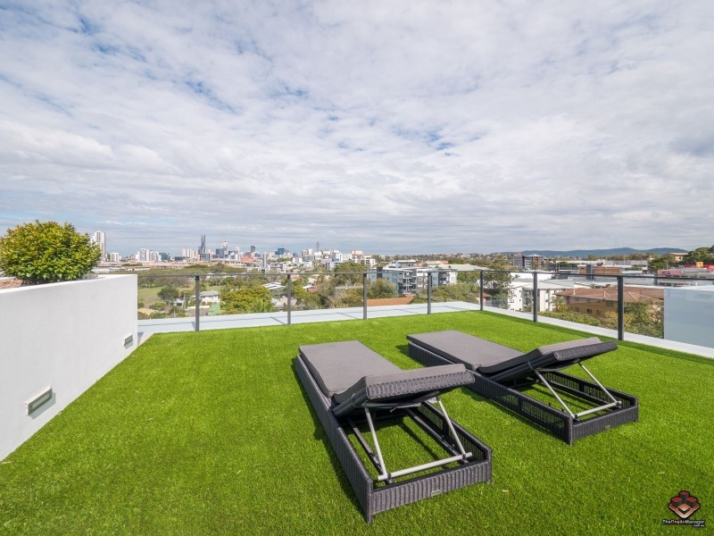 52 Grantson Street, Windsor QLD 4030