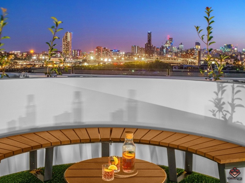 52 Grantson Street, Windsor QLD 4030