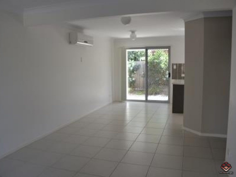 Pacific Pines QLD 4211