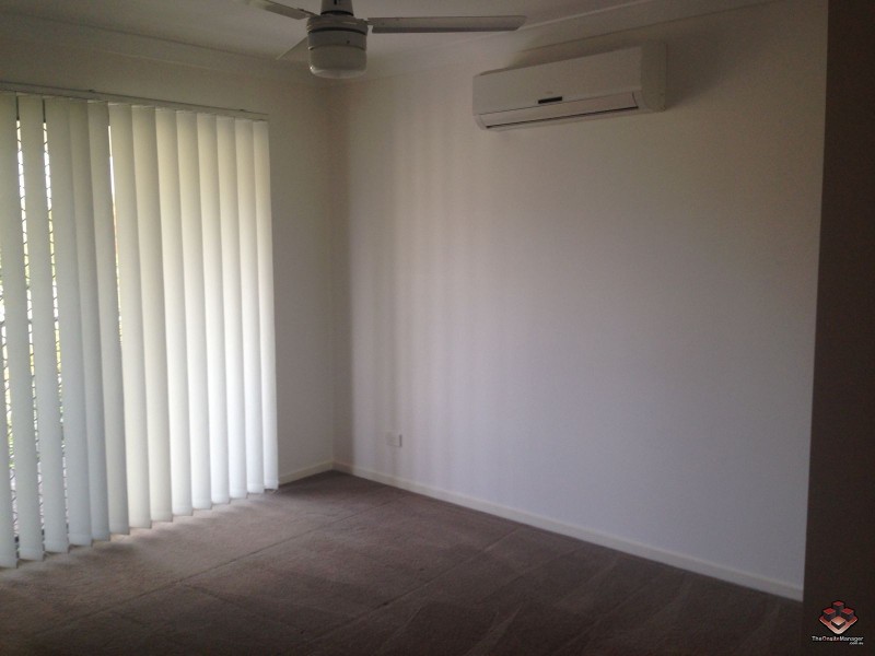 Pacific Pines QLD 4211