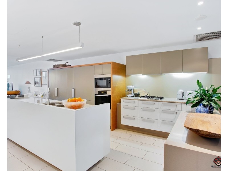 3104/211 King Arthur Terrace, Tennyson QLD 4105