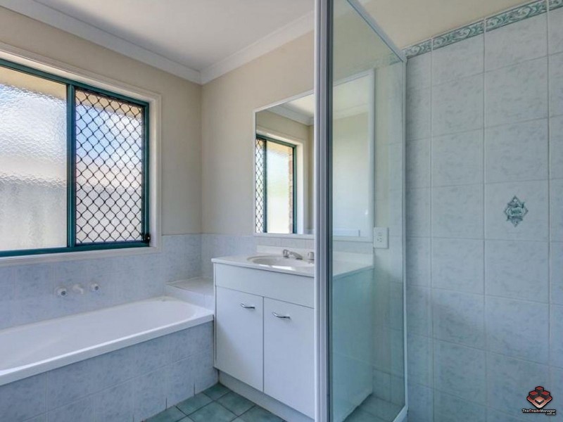 68 Rubicon Crescent, Kuraby QLD 4112