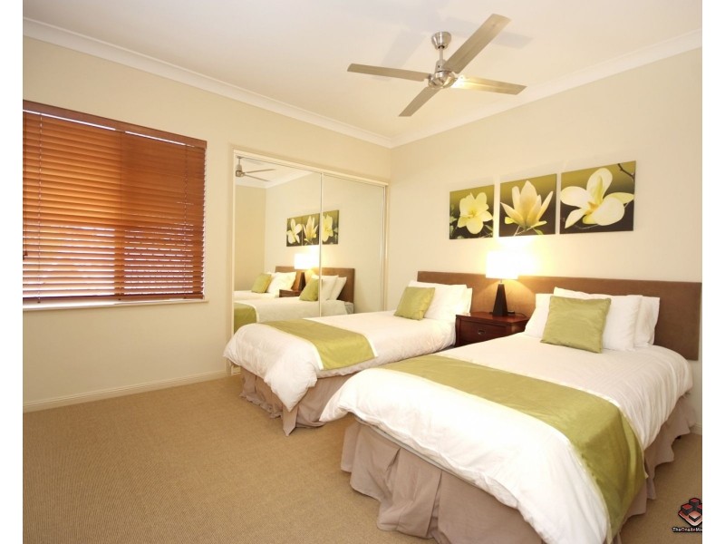 1-15 Robson Street, Mooroobool QLD 4870