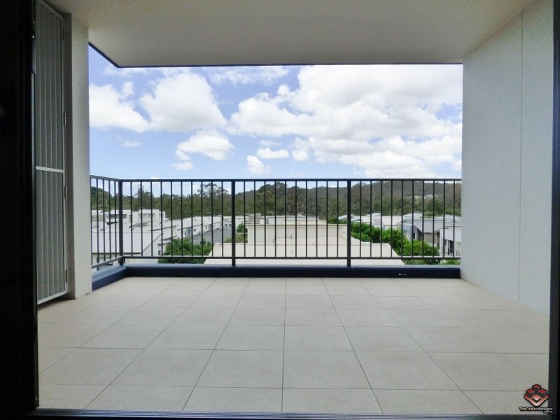 16 Surbiton Court, Carindale QLD 4152