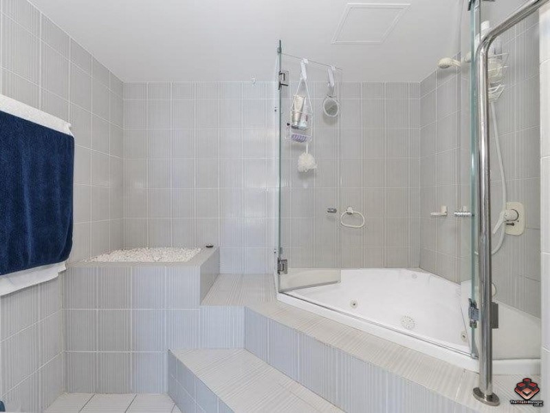 3 Tedder Avenue, Main Beach QLD 4217