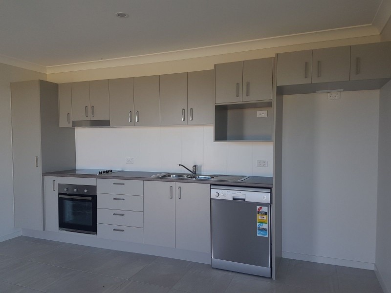 2/23 Eli Court, Kawungan QLD 4655