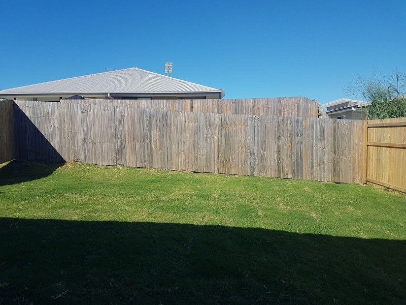 2/23 Eli Court, Kawungan QLD 4655