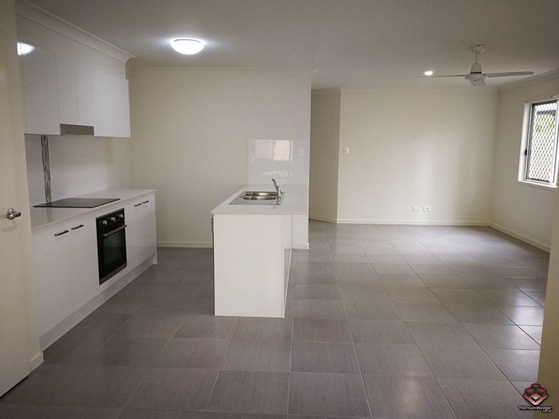 1A/128 Haig Road, Loganlea QLD 4131