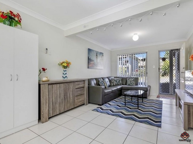 130 Jutland Street, Oxley QLD 4075