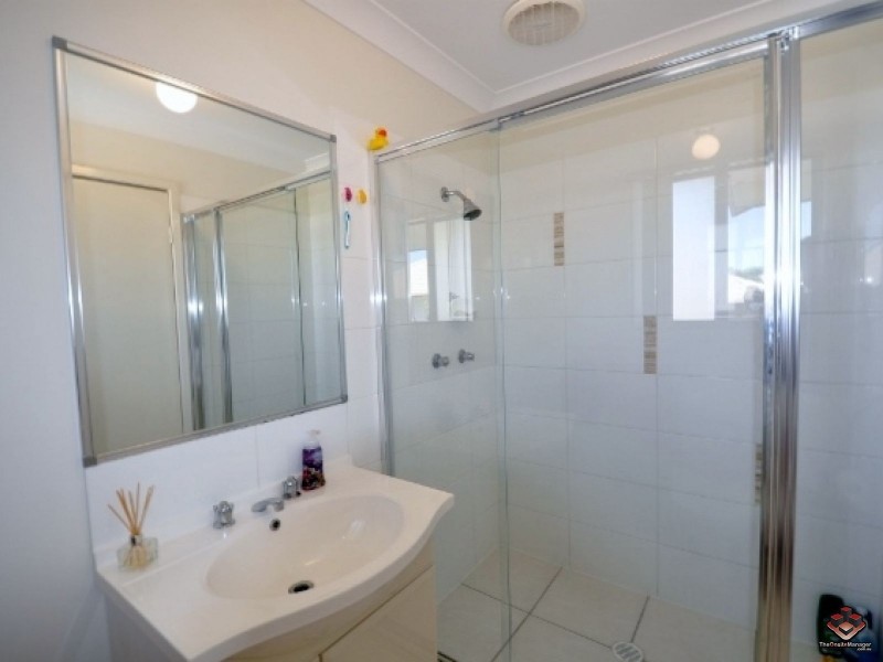 130 Jutland Street, Oxley QLD 4075