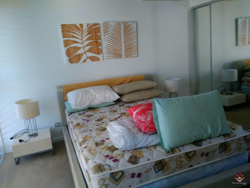 53 Darrambal Street, Surfers Paradise QLD 4217