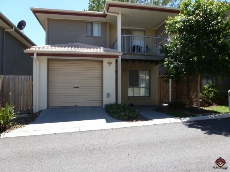 130 Jutland Street, Oxley QLD 4075