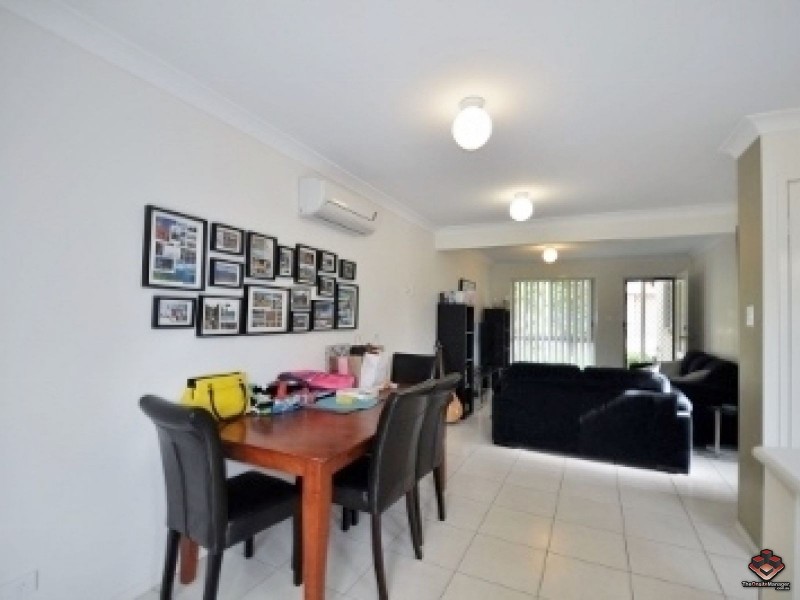 130 Jutland Street, Oxley QLD 4075