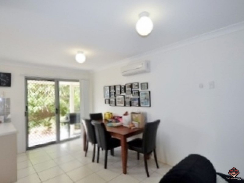 130 Jutland Street, Oxley QLD 4075