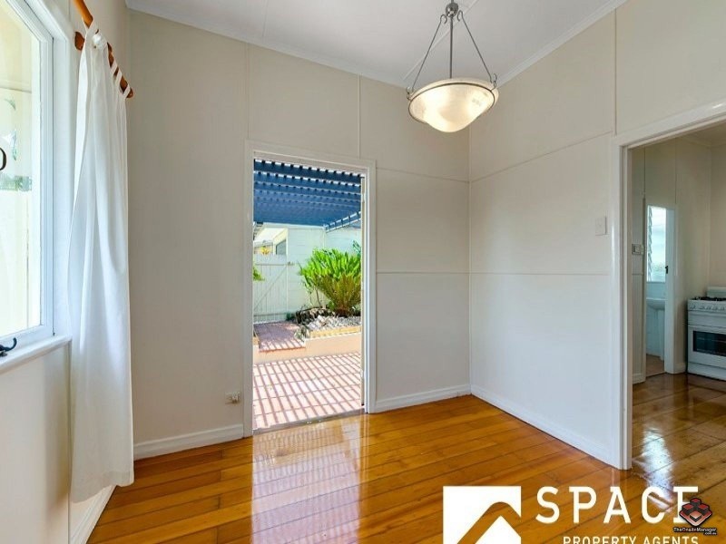 35 Cricket Street, Petrie Terrace QLD 4000