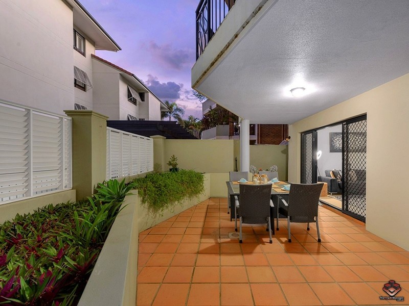 6/159 Sydney Street, New Farm QLD 4005