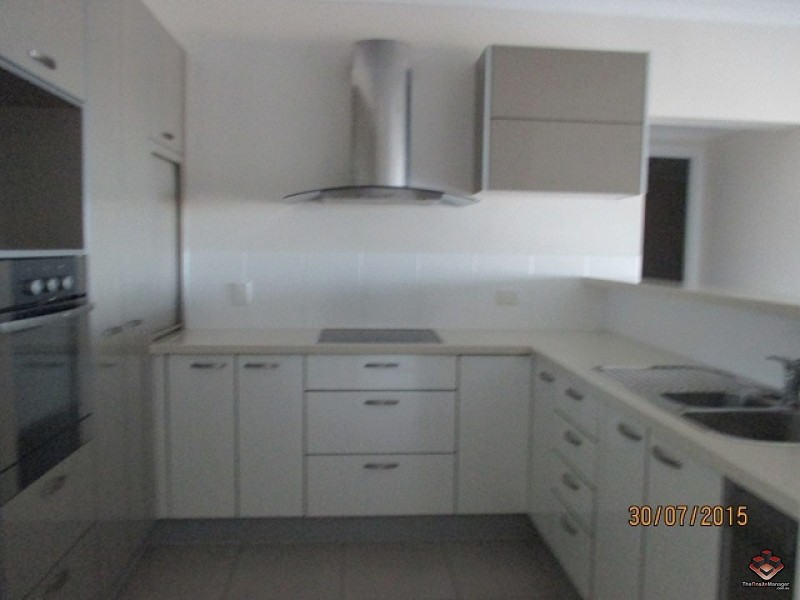 68/42 Warburton Street, North Ward QLD 4810