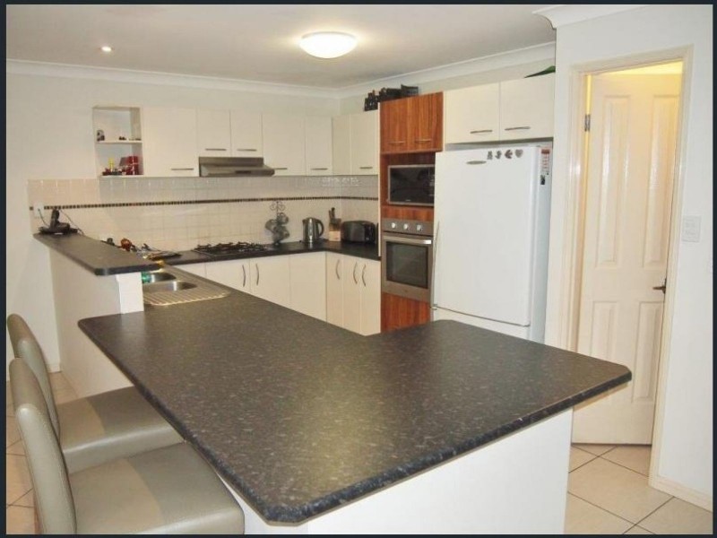 12 Fourth Avenue, Labrador QLD 4215