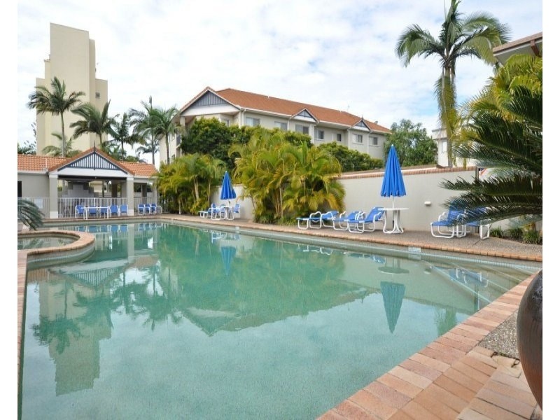 522 Marine Parade, Biggera Waters QLD 4216