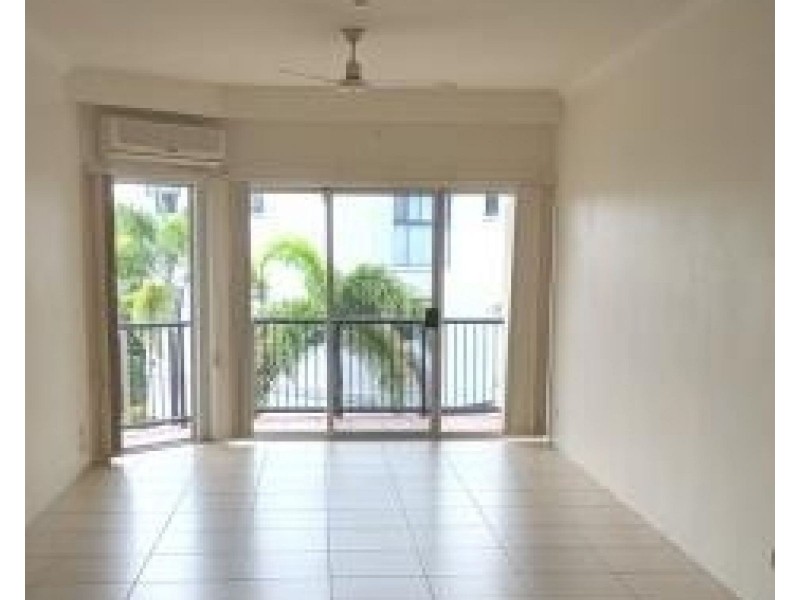 522 Marine Parade, Biggera Waters QLD 4216