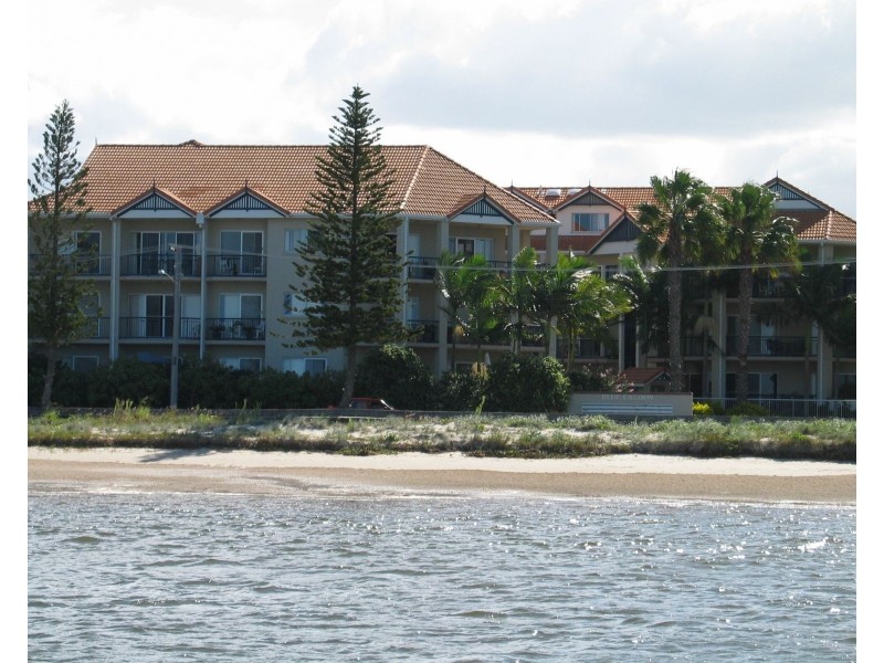 522 Marine Parade, Biggera Waters QLD 4216