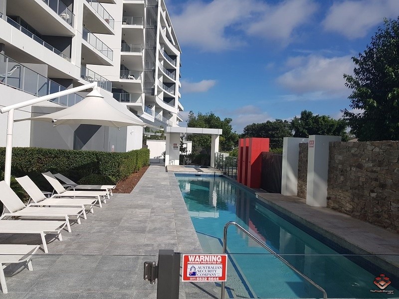 11 Compass drive, Biggera Waters QLD 4216