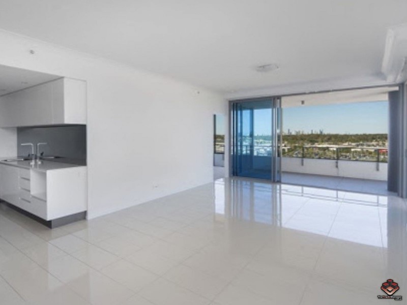 11 Compass drive, Biggera Waters QLD 4216