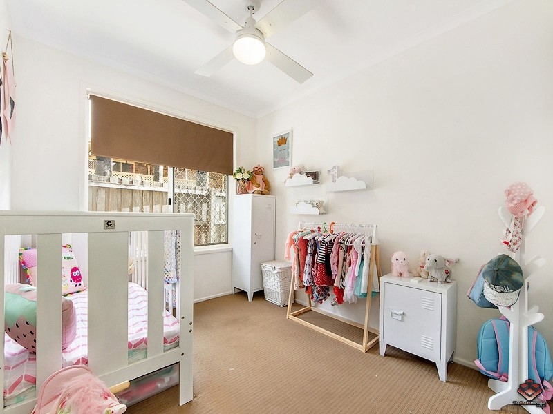 9 Langer Place, Arundel QLD 4214