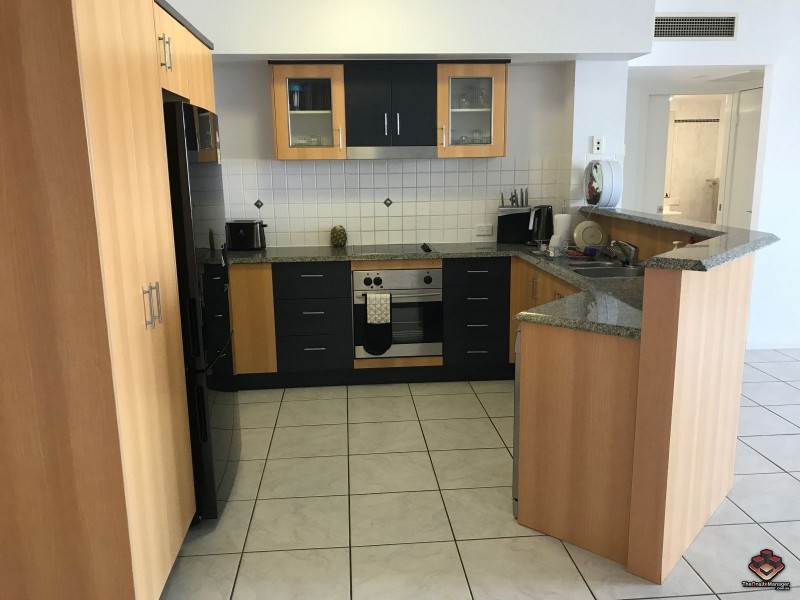 1 Stanton Terrace, Townsville City QLD 4810