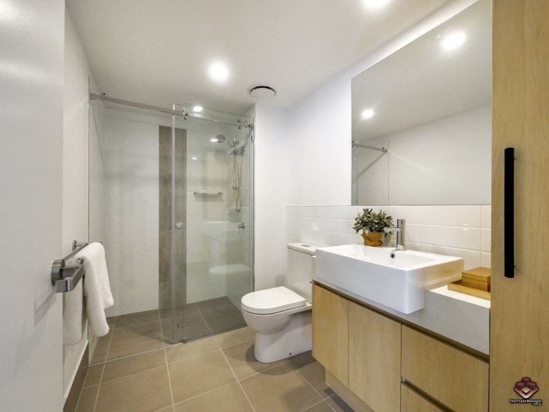 52 Grantson Street, Windsor QLD 4030