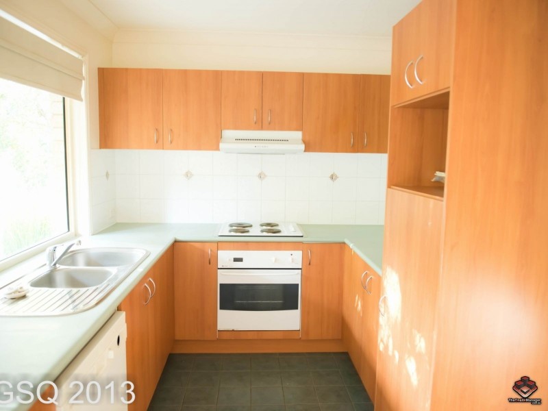 8 Luke Close, Sunnybank Hills QLD 4109